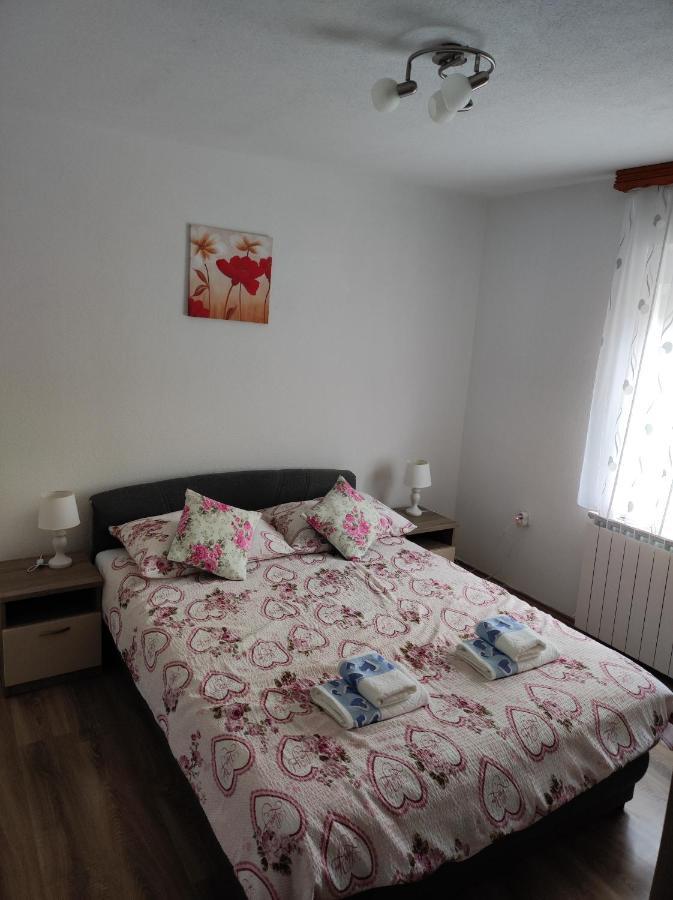 Apartment Sanja Смолянац Екстериор снимка