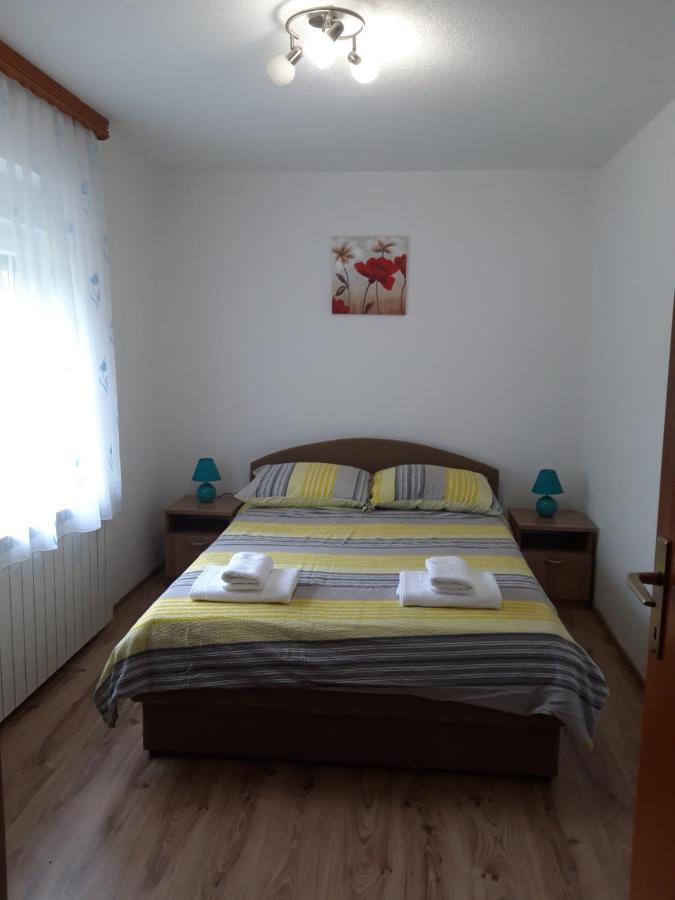 Apartment Sanja Смолянац Екстериор снимка