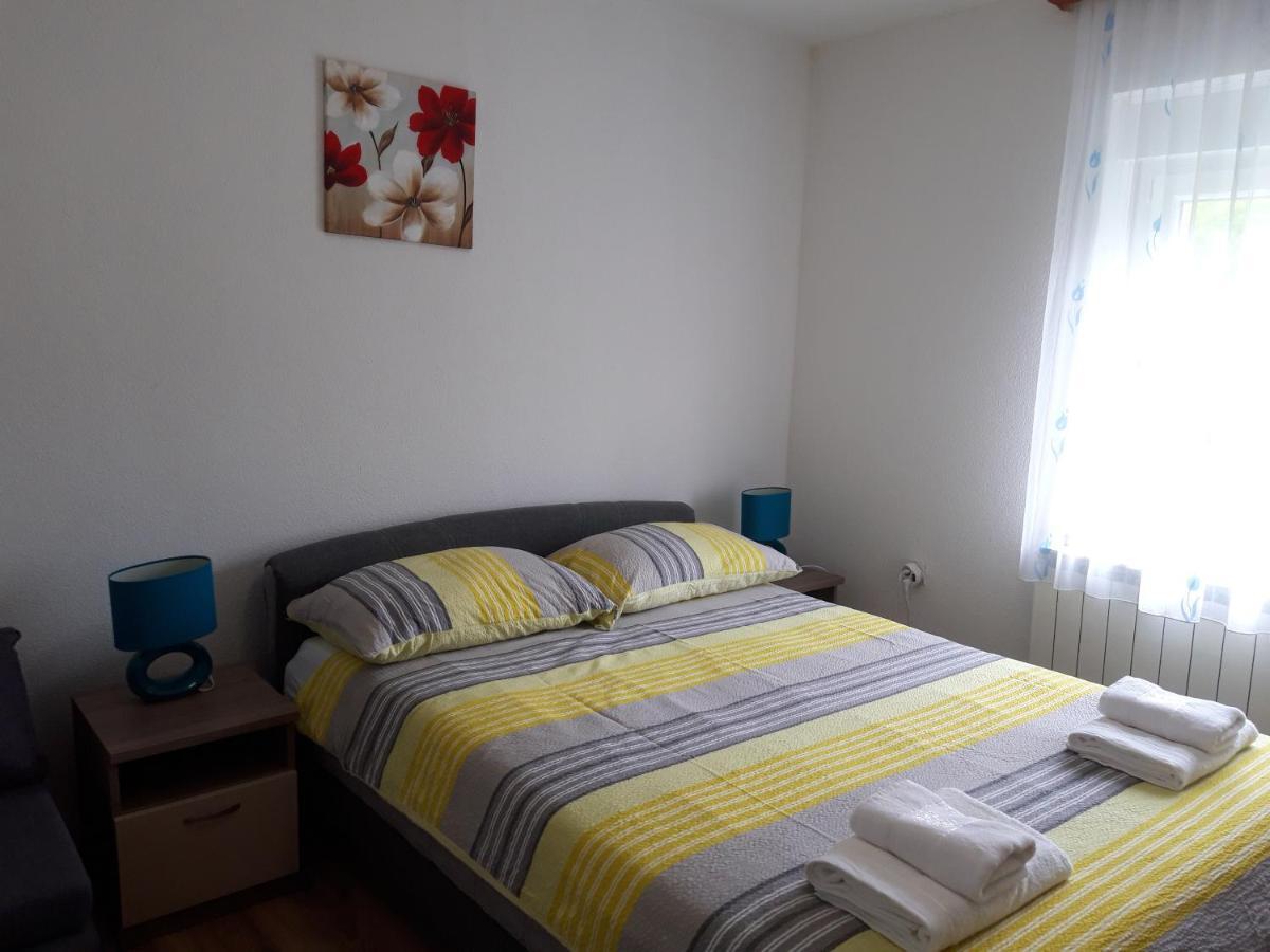 Apartment Sanja Смолянац Екстериор снимка